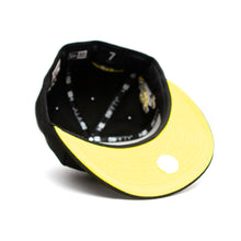 Load image into Gallery viewer, NEW ERA O&#39;S BIRD COLLEGE CAP: BLACK/YELLOW